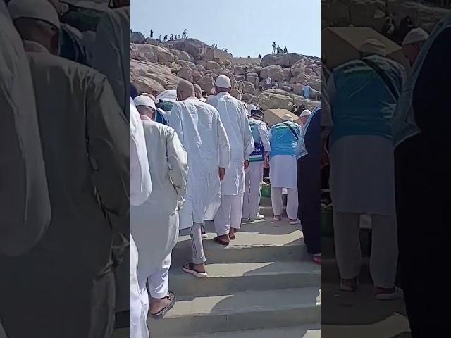 Arafat ka maidan #arafat #arafatislam #new #explore #allah #knowledge #knowledgeislam