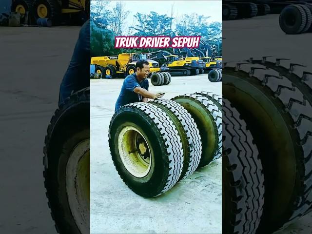 SUPIR TRUK TUA #allahulkahfi #trendingshorts #shortsfeed #volvotrucks#trukolengallahulkahfi