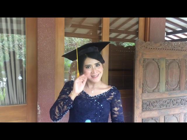 SYUKURAN WISUDA TANTE SISKA DI WESTLAKE RESTO JOGJA #AlmaShow21