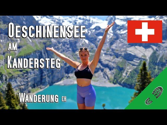 Wanderung: Oeschinensee am Kandersteg im Berner Oberland. Eine der schönsten Wanderungen der Alpen.