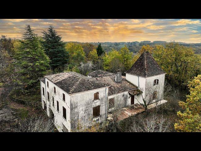 Golden Jewelry Left Behind! - Abandoned Cliffside Castle Of A Thai Family