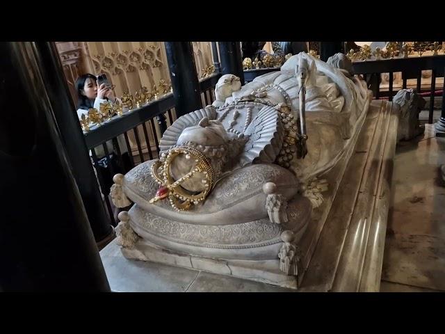 Westminster Abbey = Part 6 = Tudor/ Stuart/ Plantagenet Tombs = Elizabeth I & Mary Queen of Scots +