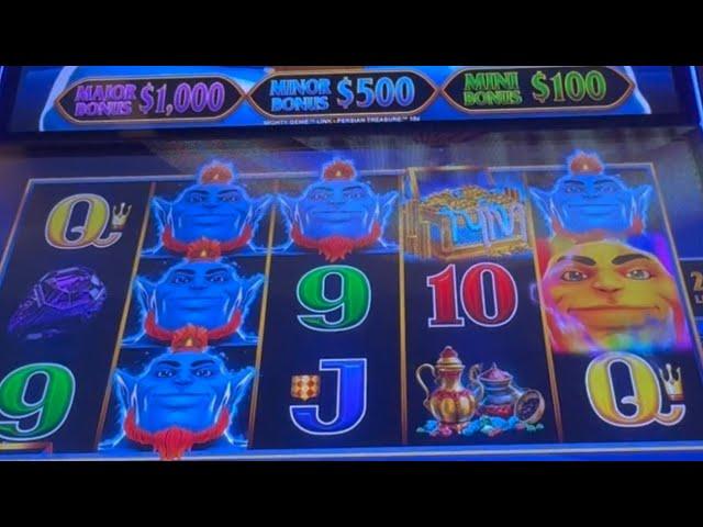 New machine!! Mighty Genie $5 bet. Few bonus 