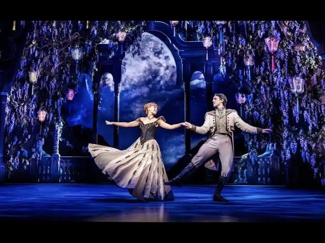 musical theatre moments that can thaw a frozen heart