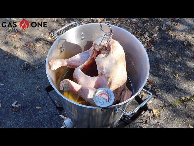 Gas One Turkey Frying Set + High Pressure Burner (ASSEMBLY + REVIEW)