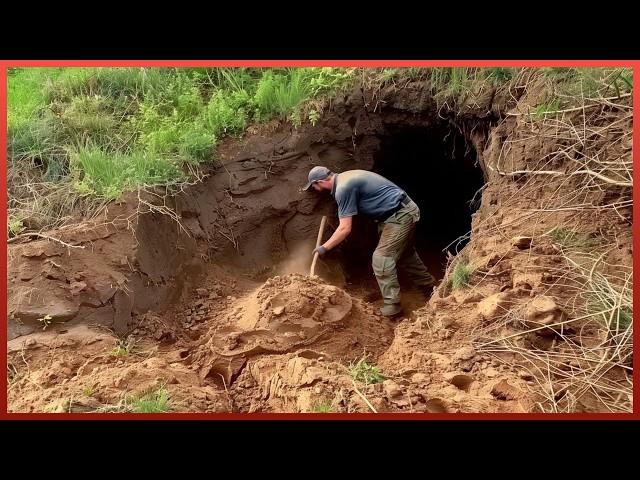 Man Digs a Cave in the Mountain that Fails and Then Builds a Reed Shelter by @AlexBushcraftmyWorld