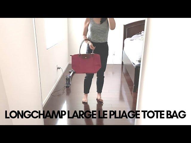 LONGCHAMP LARGE LE PLIAGE TOTE BAG MODELING REVEAL