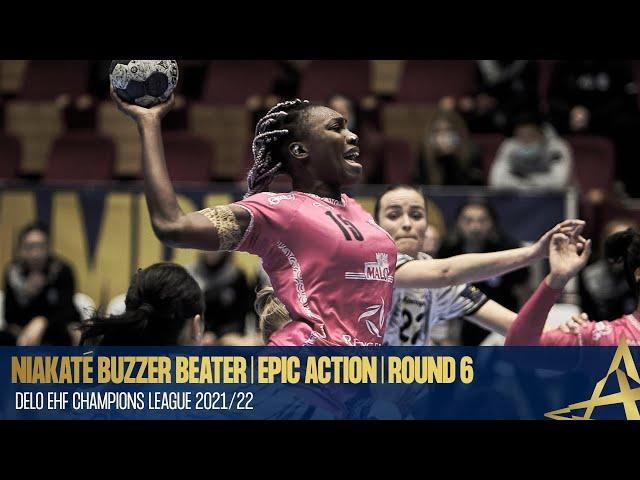 NIAKATÉ BUZZER BEATER | Epic Action | Round 6 | DELO EHF Champions League 2021/22