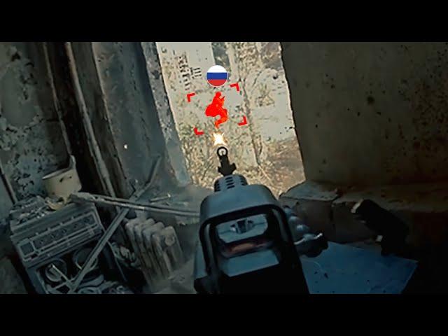  Ukraine War Update - Ukrainian Machine Gunner Ambushes Russian Soldiers During Urban Combat