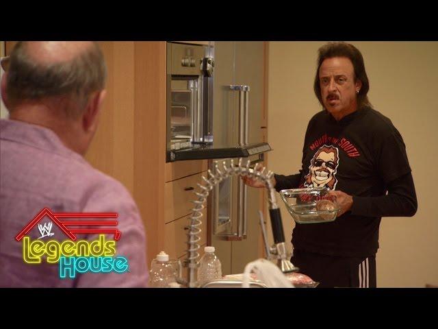 When dinner plans fall through, the Legends get riled up: WWE Legends' House, April 24, 2014