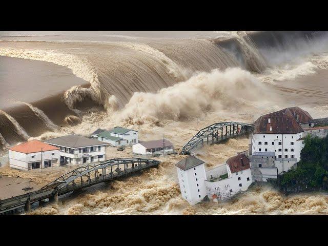 Footage of dam failure in Tennessee USA! Major flooding washes away homes and bridges