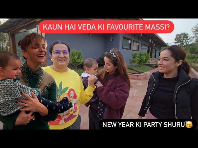 KAUN HAI VEDA KI FAVOURITE MASSI? NEW YEAR KI PARTY SHURU  || ROHINIDILAIK