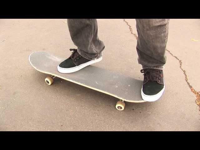 HOW TO KICKFLIP THE EASIEST WAY TUTORIAL