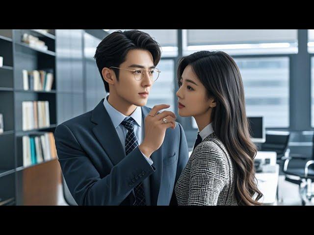  She became CEO's substitute lover, entangled with him for many years just to get his heart!KDrama