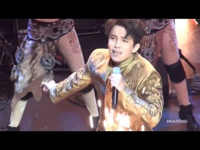 Dimash London concert《Kazakhstan, Alga/ Казахстан, алга》HD fancam