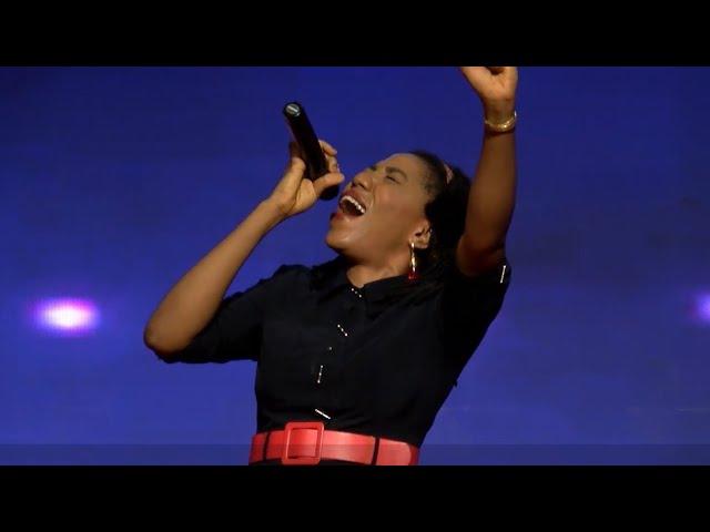 Tope Aghomatse - Praise and Worship Medley