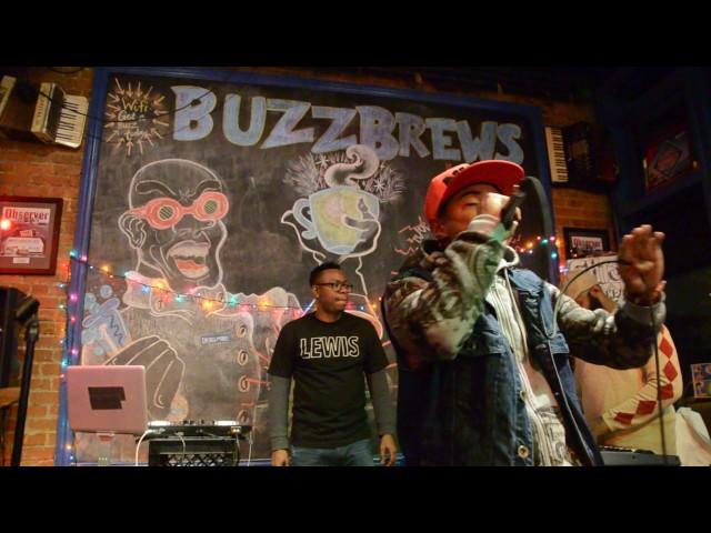 LoKee TheEmcee grabs the Mic at #BuzzBrews in Deep Ellum with the #Beatitudes