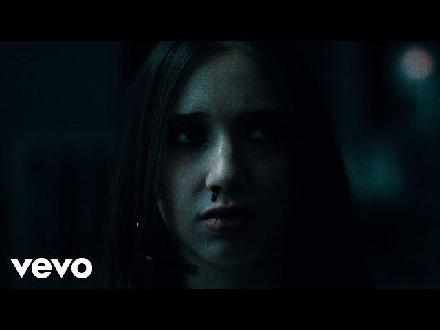 Isabel LaRosa - praying (Official Video)