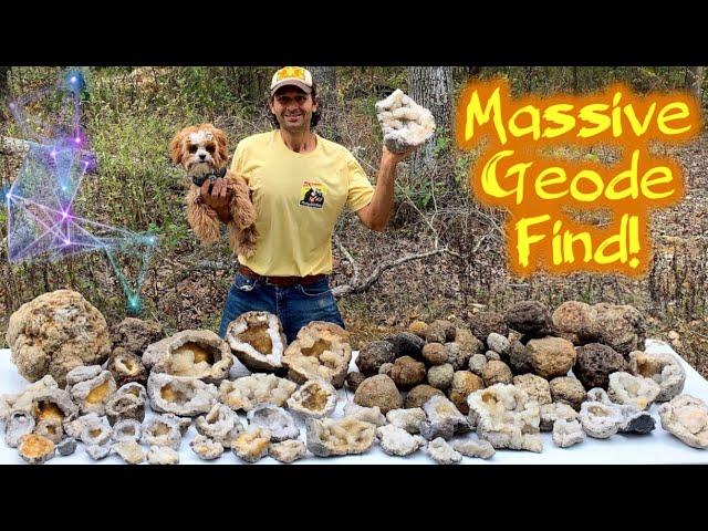 Crystal Collecting In Geode Heaven! TOP SECRET Location | Digging Quartz in Missouri