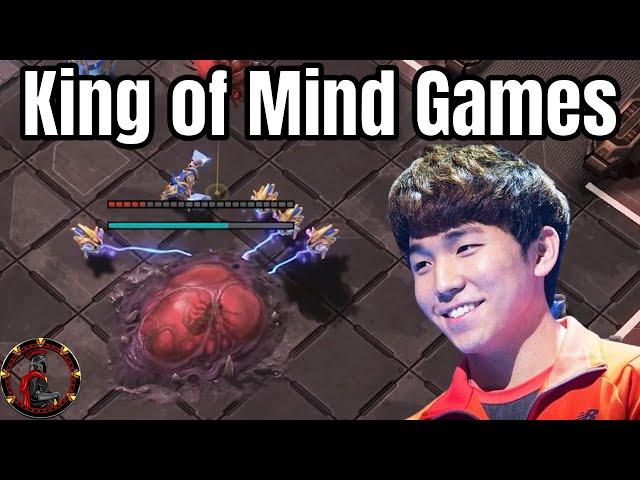 Dark's Mass Zergling vs. MaxPax in the Weekly - SC2