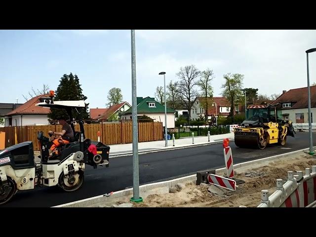 Mahlow , Bahn/Straßen, 1 min