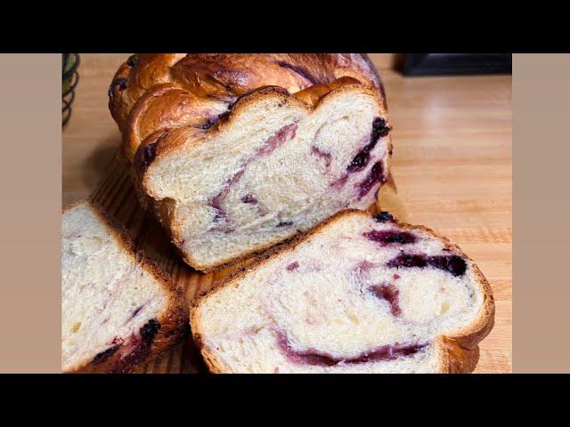 Blueberry Brioche ️