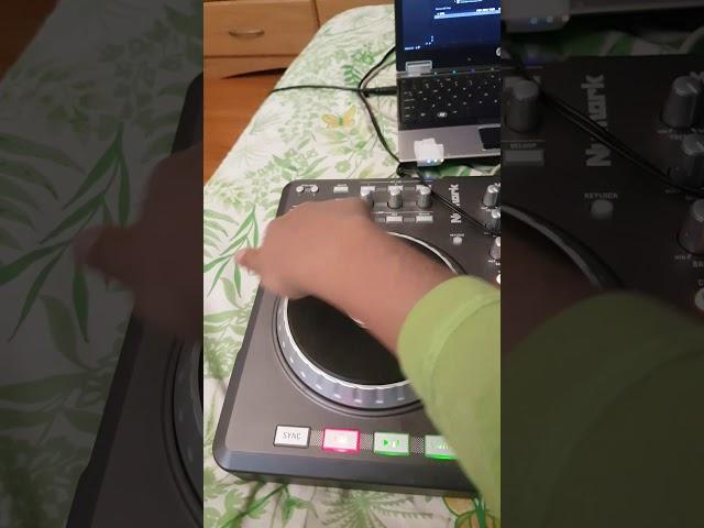 Numark Mixtrack Pro - Setup