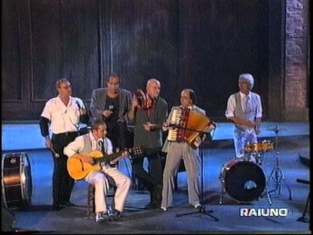 Adriano Celentano - Serafino - Rai1 - Fio Zanotti - Claudio Bisio - HQ