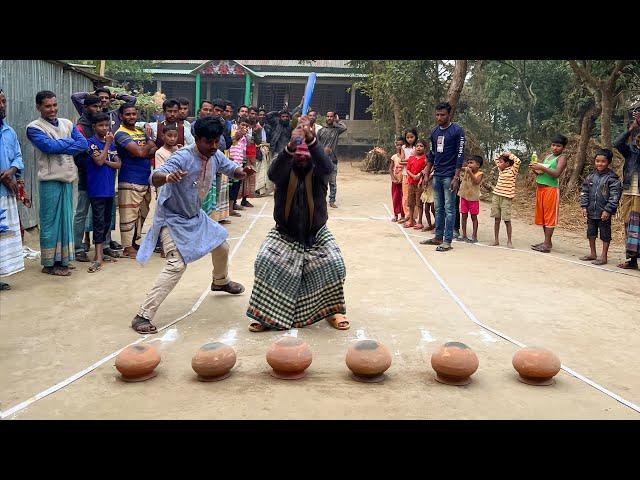 চোখ বেধে পাতিল ভাঙতে পারলেই চাল, ডাল, তেল, চিনি, আটা, লবন জেতার সুযোগ। কে জিতলো সবচেয়ে বেশি উপহার ?