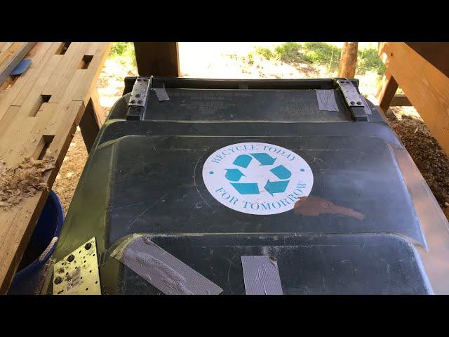 Recycling bin lid repair