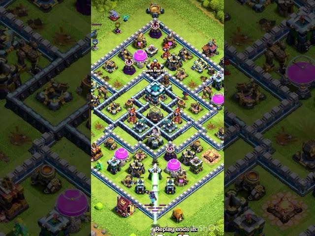 Archer Queen's Epic Arrow: Bottom to Top Precision!  #ClashOfClans #Shorts