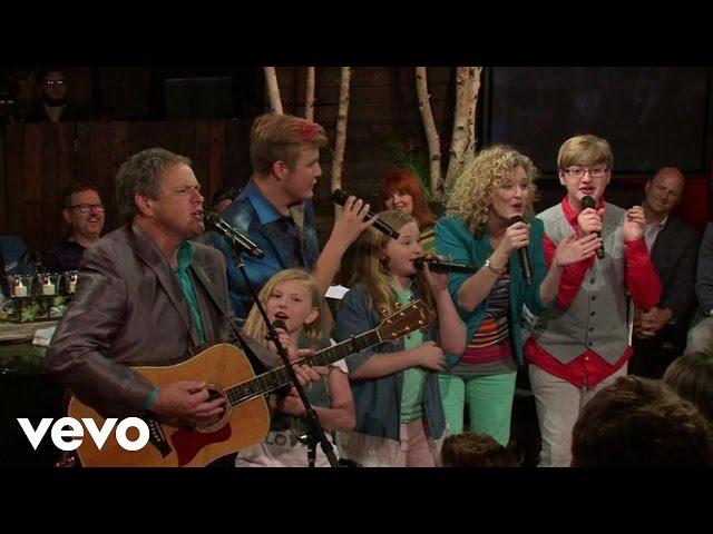 The Martin Family Circus - Mary Don’t You Weep (Live)