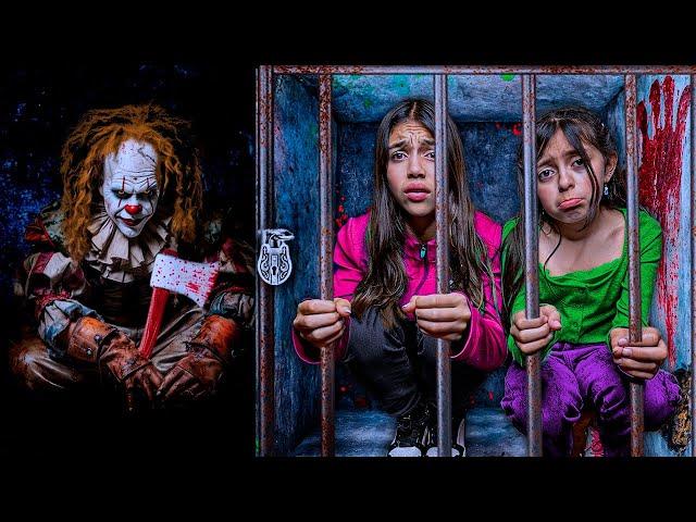 THE CLOWN BABYSITTER from the DEEP WEB LOCKS THE GIRLS in a BOX