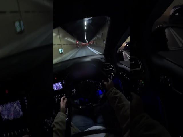 GOLF R TUNNEL RUN *BIG FLAMES*