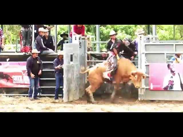 GEORGY PERALDI - "Rodeo" (clip officiel)