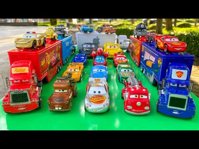 Looking for Disney Pixar Cars On the Rocky Road : Lightning Mcqueen, Cruz Ramirez, Francesco, Storm