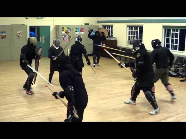 Swords & shields VS short spears - HEMA team melee fights