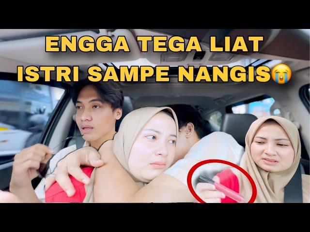 PRANK ISTRI ADA LIPSTIK DAN BEDAK DIMOBIL !!