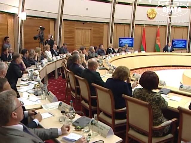 Лукашенко об "Уралкалии": надо забрать у негодяев акции и отдать людям в Березниках