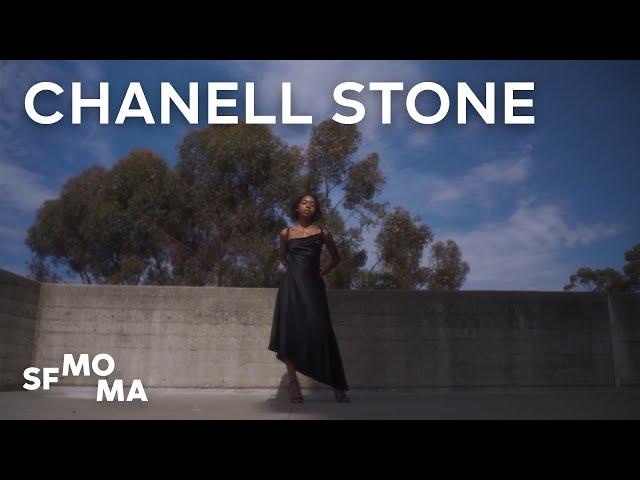 Chanell Stone: Natura Negra