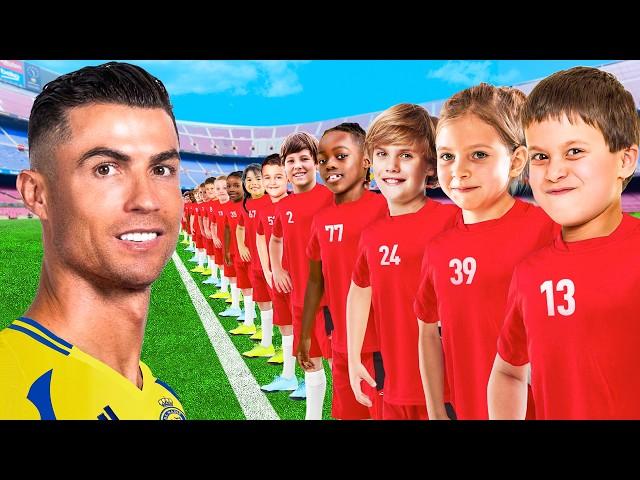 100 KIDS vs. 10 Year Old Pro Footballer