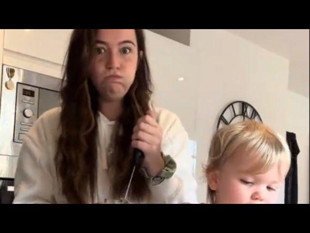 Mom and her little one's exciting chocolate milk experiment || WooGlobe