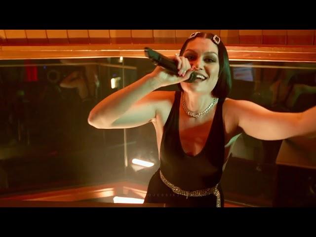 Masterpiece - Jessie J (Studio performance)