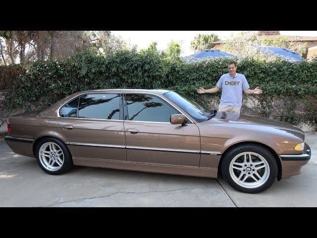 Here's Why the 2001 BMW 7 Series Is the Best Luxury Sedan Ever