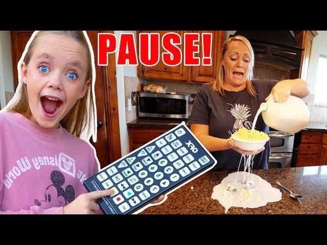 Sneaky Jokes on Mom and Dad (and Friends)! Funny Pause Challenge! Kids Fun TV