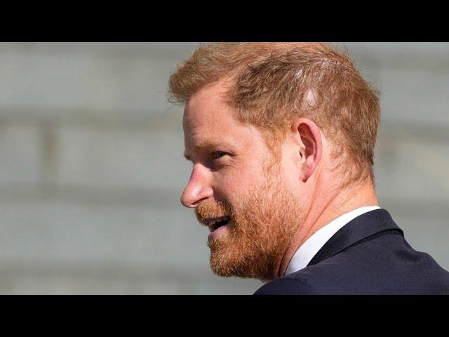 Royal Family issues blunt warning to Prince Harry