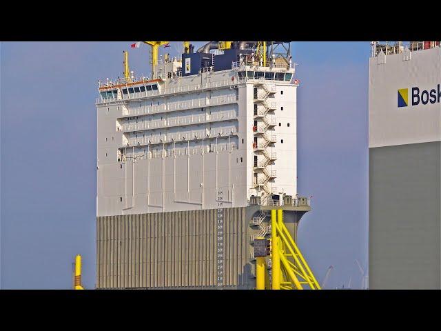 LARGEST EVER BUILT HEAVY LIFT VESSEL ARRIVES AT ROTTERDAM PORT - 4K SHIPSPOTTING NETHERLANDS 2023