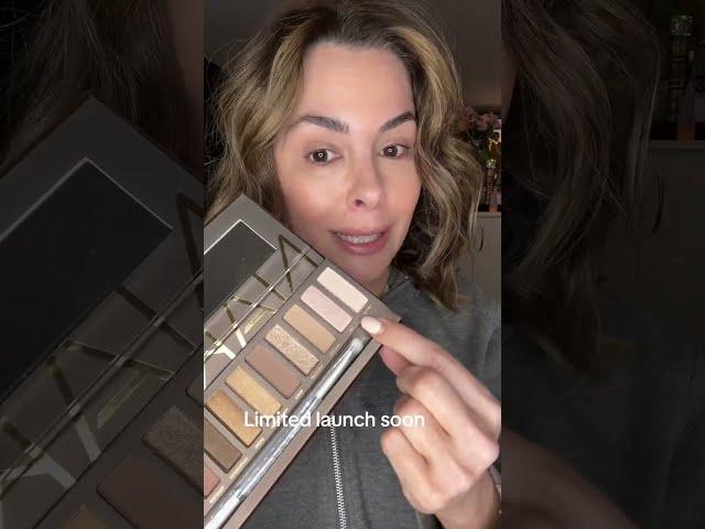 IT'S BACK!  Urban Decay Original Naked Eyeshadow Palette Tutorial