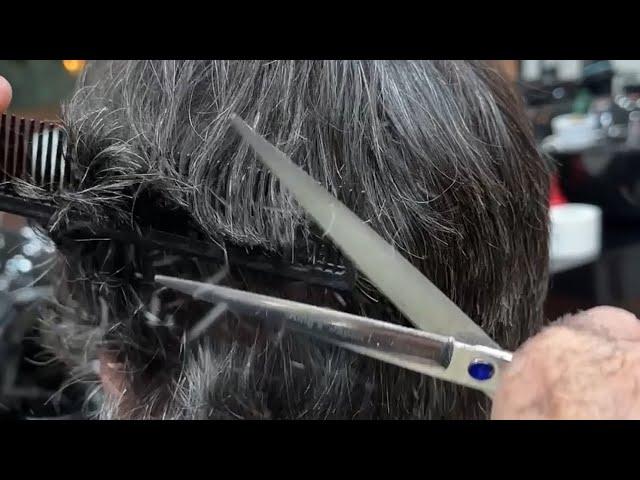 Como cortar cabelo social todo na tesoura