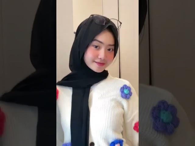 vionadevia Tiktok #selebgram #seleb #indonesia #instagram #tiktok #live